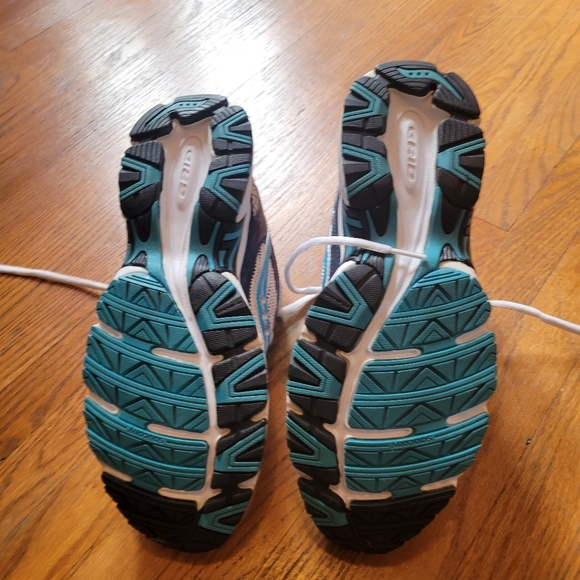 Saucony Oasis 2 - Picture 4 of 4